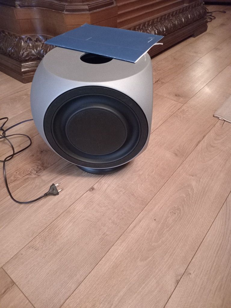 Продам сабвуфер Bang&Olufsen beolab 2.