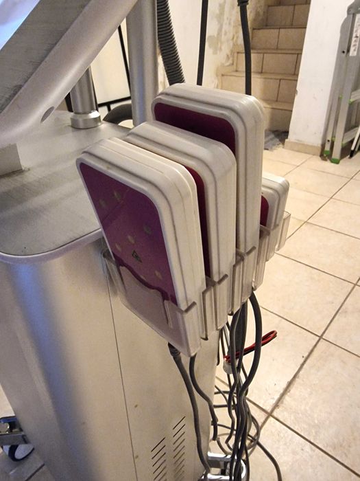 Lipo-laser + Cavitação e Radiofrequência + Vaco