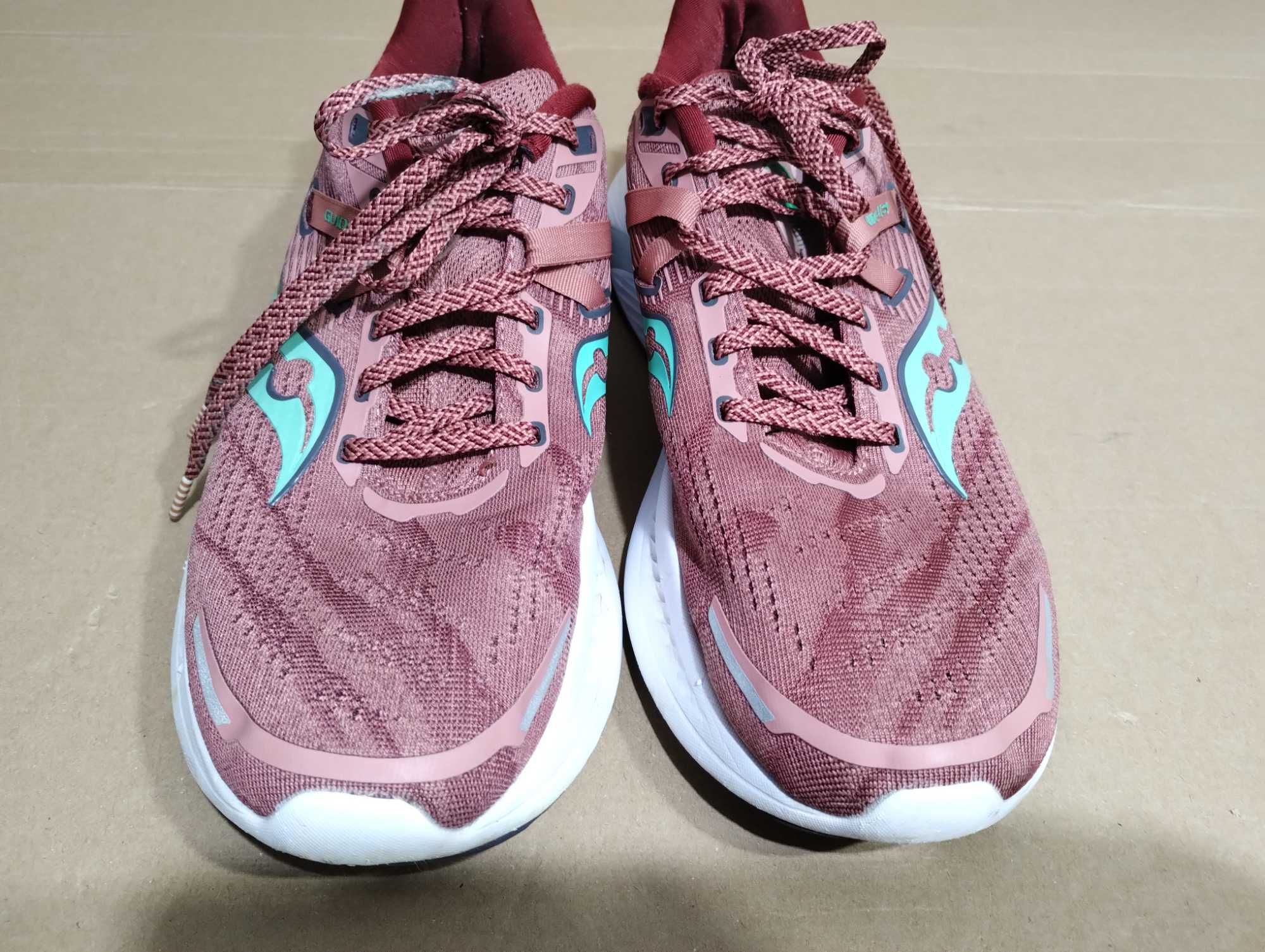 Buty do biegania biegowe Saucony 43