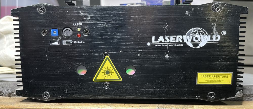 Lazer RGB 3D. Marca WORLD