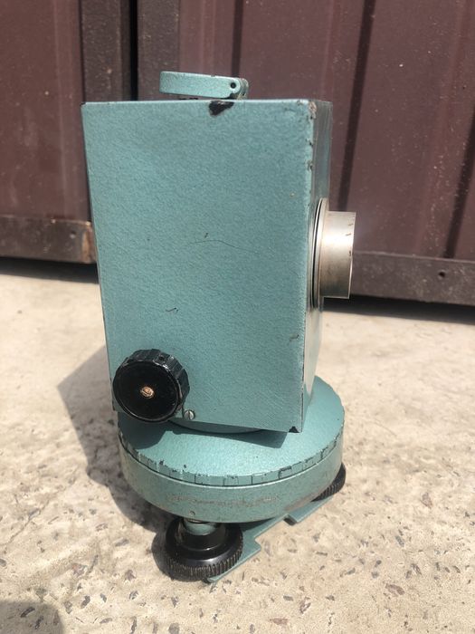 Продам Нівелір Н-10кл