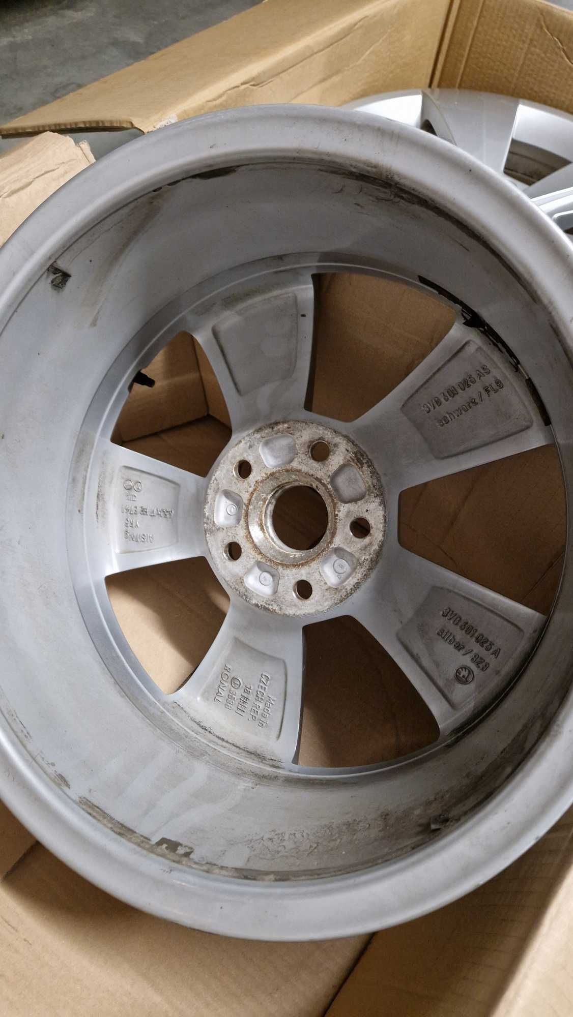 Felgi 17 Triton 5x112 Oryginalne Skoda Octavia Superb