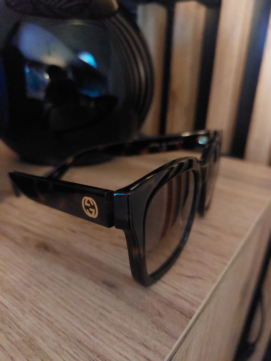 Oryginalne okulary przeciwsłoneczne GUCCI