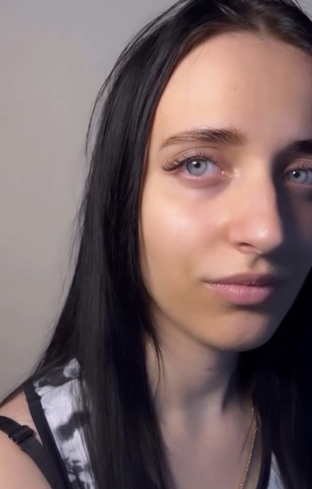 Шукаю моделей на нарощування вій