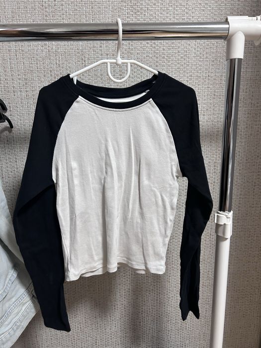 топ з довгим рукавом