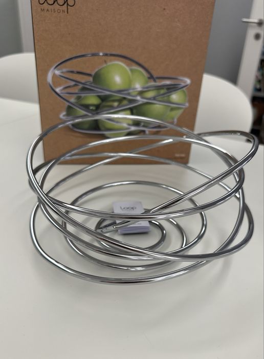 Fruteira Loop Black+Blum