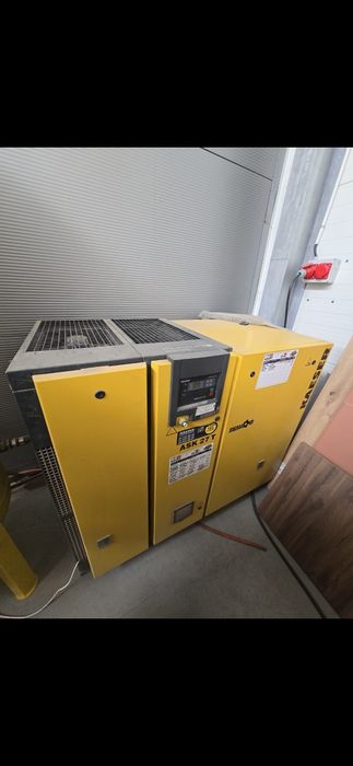 Kompresor śrubowy sprężarka Kaeser ASK 27 T z butlą