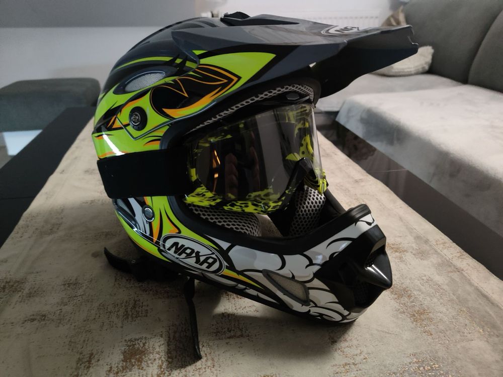 Nowy kask NAXA.