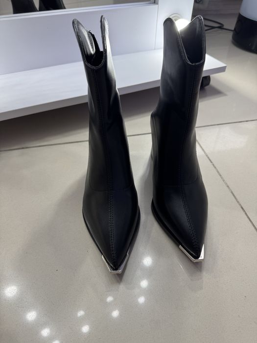 Ботіночкі нові чорні