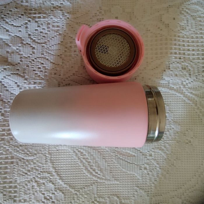 Кемпинговый фонарь,точилка и термочашка