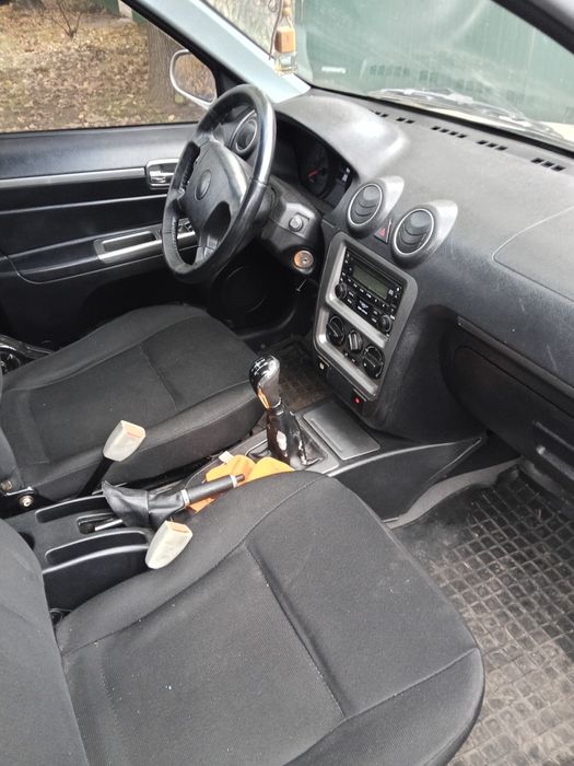 В продаже Geely CK3