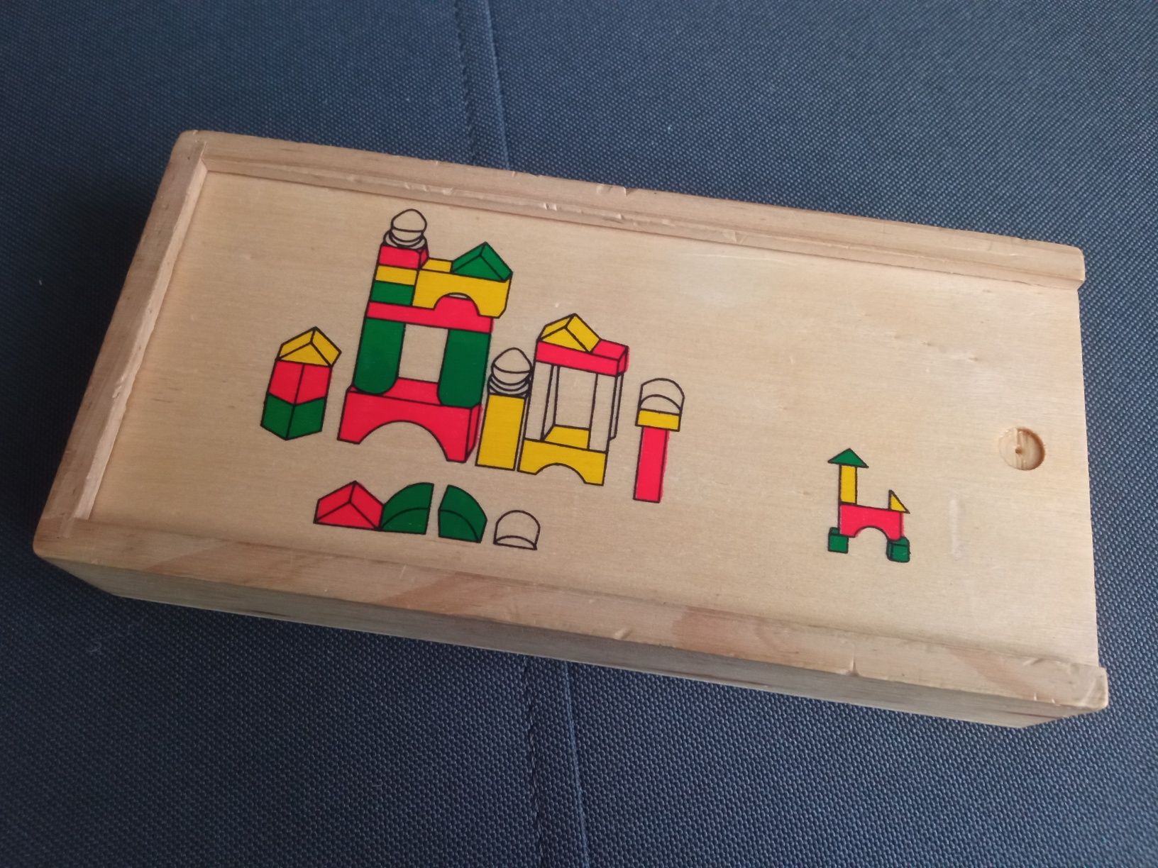 Klocki drewniane podróżne miniaturki w pudełeczku