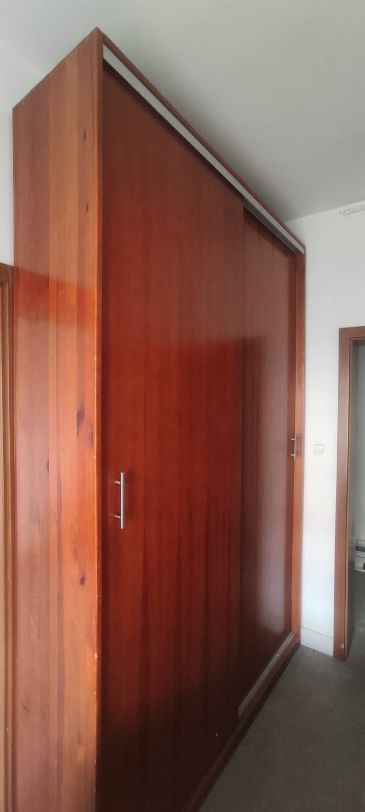 Szafa drewniana przesuwna dwudrzwiowa 160x251 lite drewno