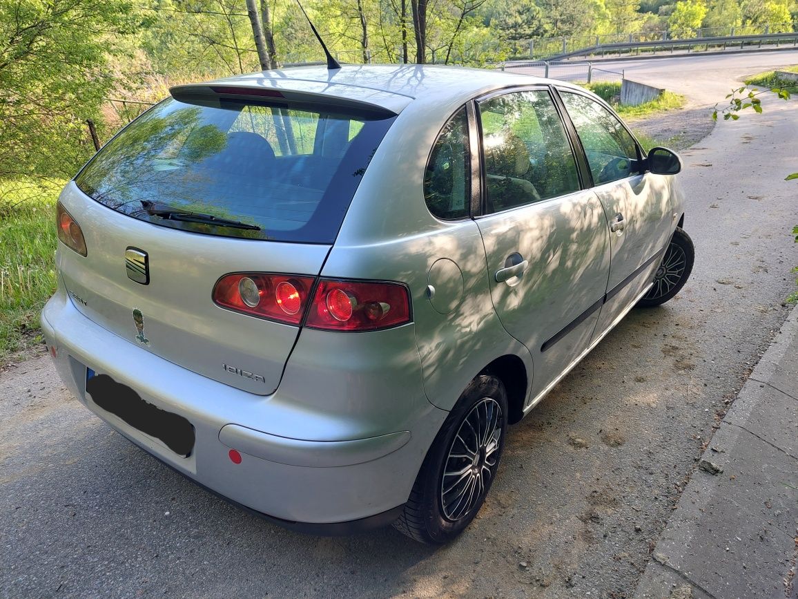 Seat Ibiza 1.4 16V 5-Drzwi!! Klimatronic!! Niski Przebieg!!