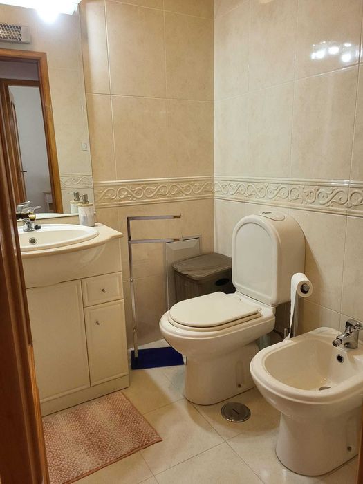 Alugo T2, próximo da escola Secundária Damião de Goes.