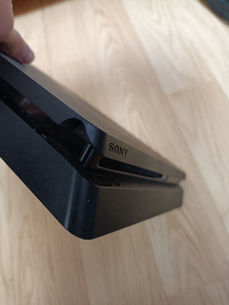 Playstation 4 slim 512gb +аккаунт з іграми  ps4