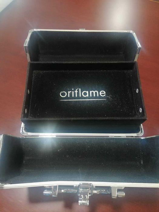 caixa joias Oriflame