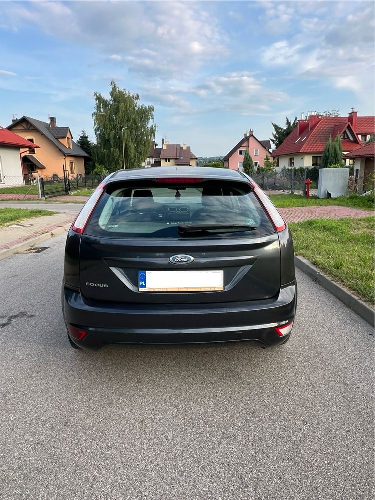 Ford Focus Mk2 Lift Hatchback 1.6 Benzyna 2009r Klimatyzacja