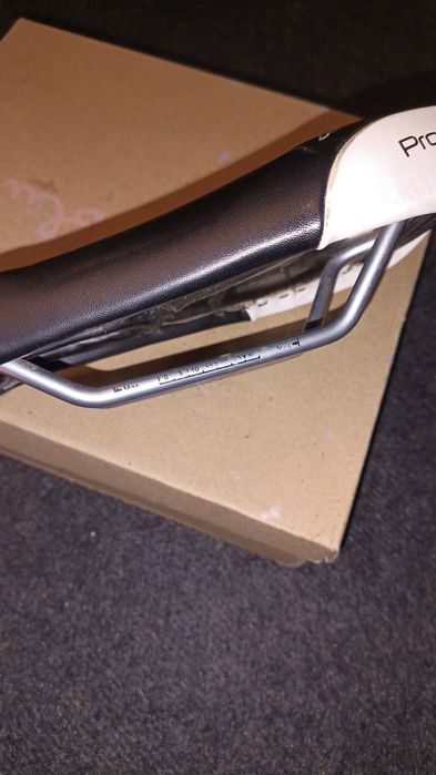 Siodełko triathlonowe Adamo ism prologue