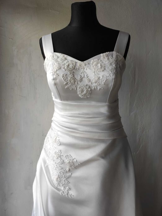 Suknia ślubna + bolerko