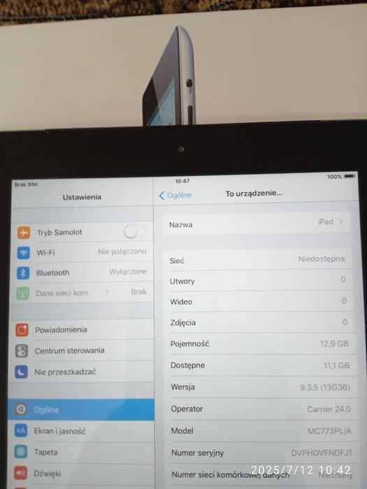 Apple iPad 2 16GB 3G WiFi model A1396