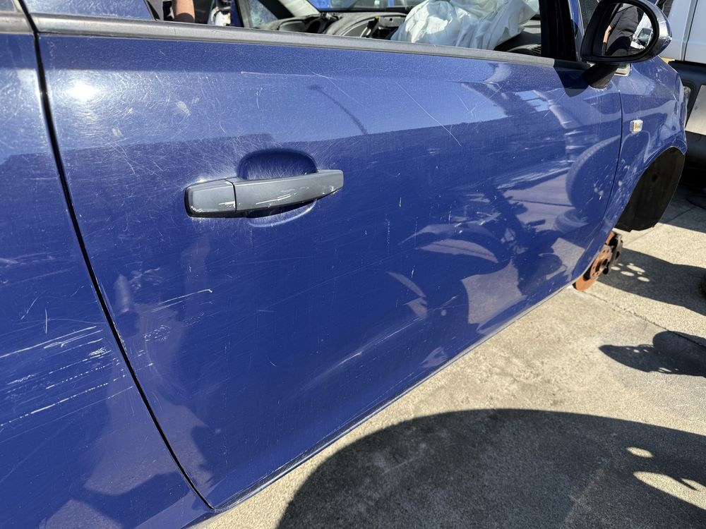 Opel Corsa D 3D Drzwi Prawy Przód Prawe Przednie Z20Z