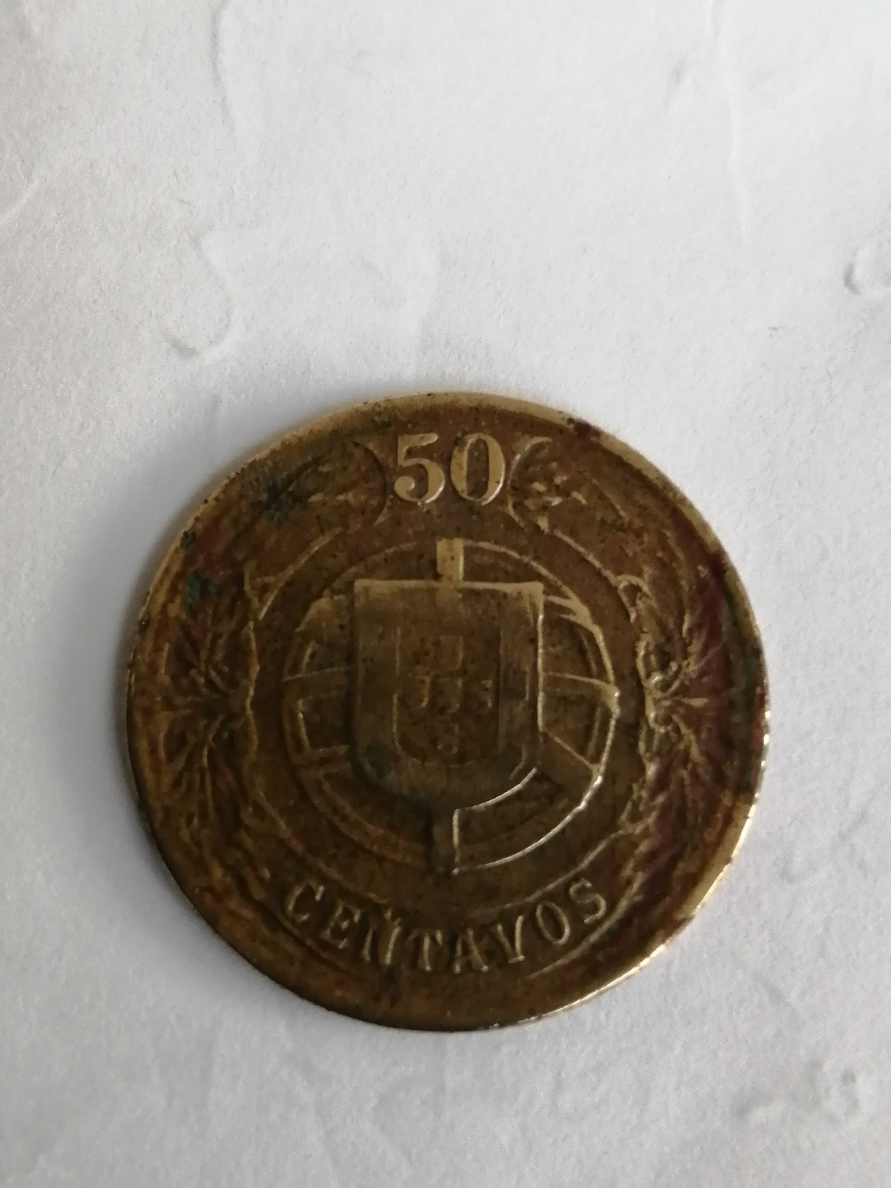 Moedas difíceis de alumínio, bronze, 50 centavos 1924 e 1 escudo 1926.