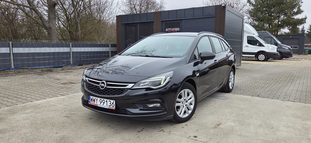 Opel Astra Z Niemiec 1.4 Benzyna Turbo 100% Orginał Wzorowy Stan Servis