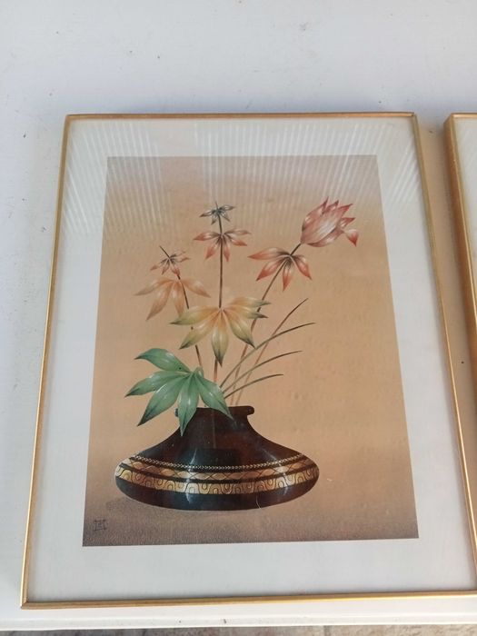 Quadros antigos, posso vender em separado