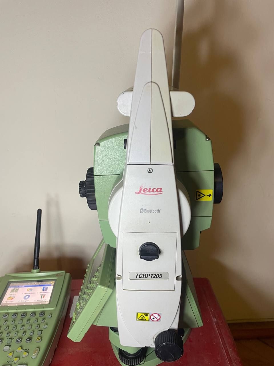 Роботизований тахеометр Leica TCRP1205 R100