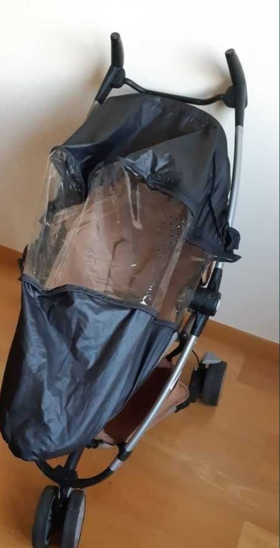Quinny Zapp XTRA 2 com capa chuva
