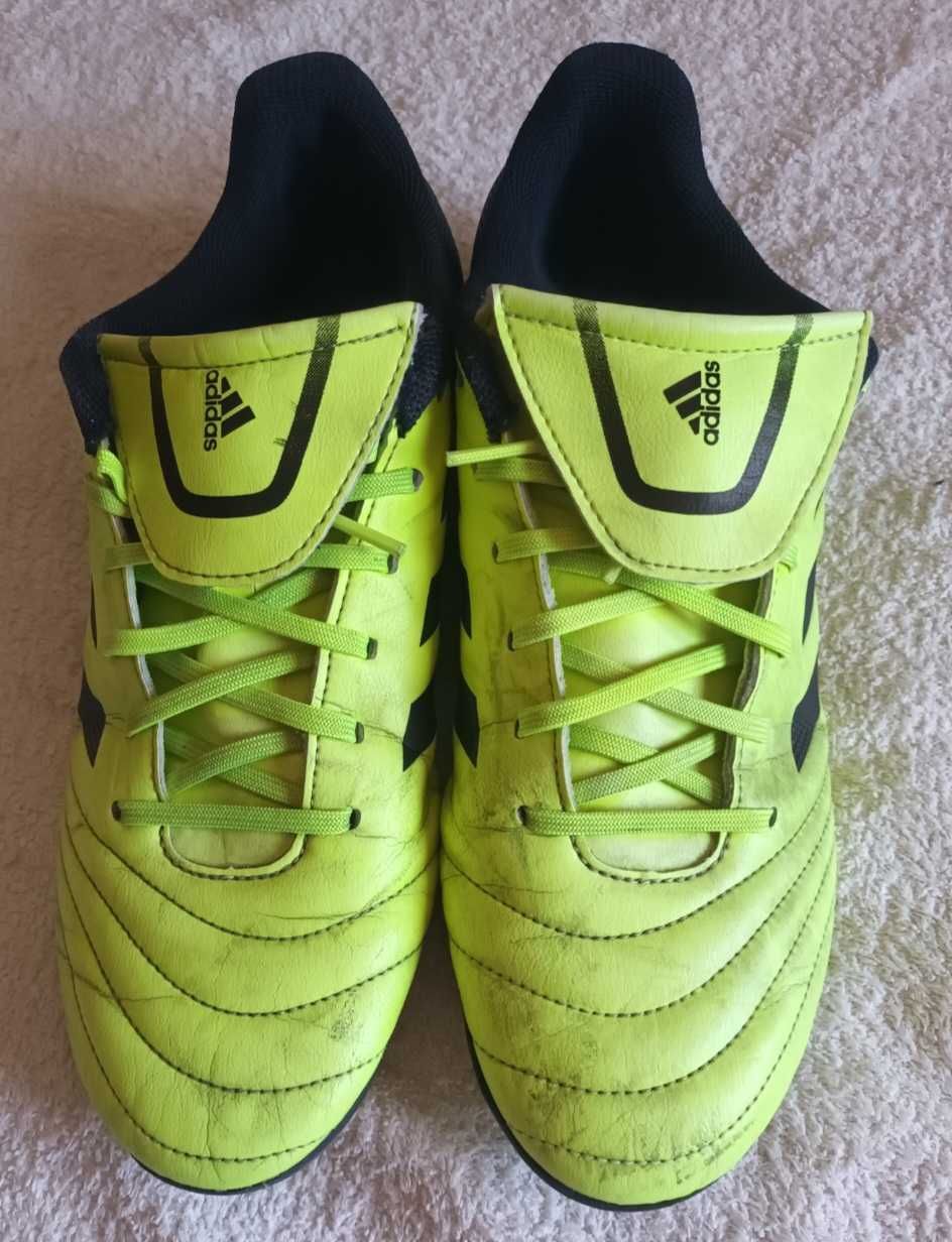 Chuteiras Adidas