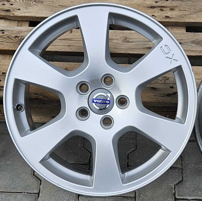 Felgi Volvo 17 cali XC 5x108 et55