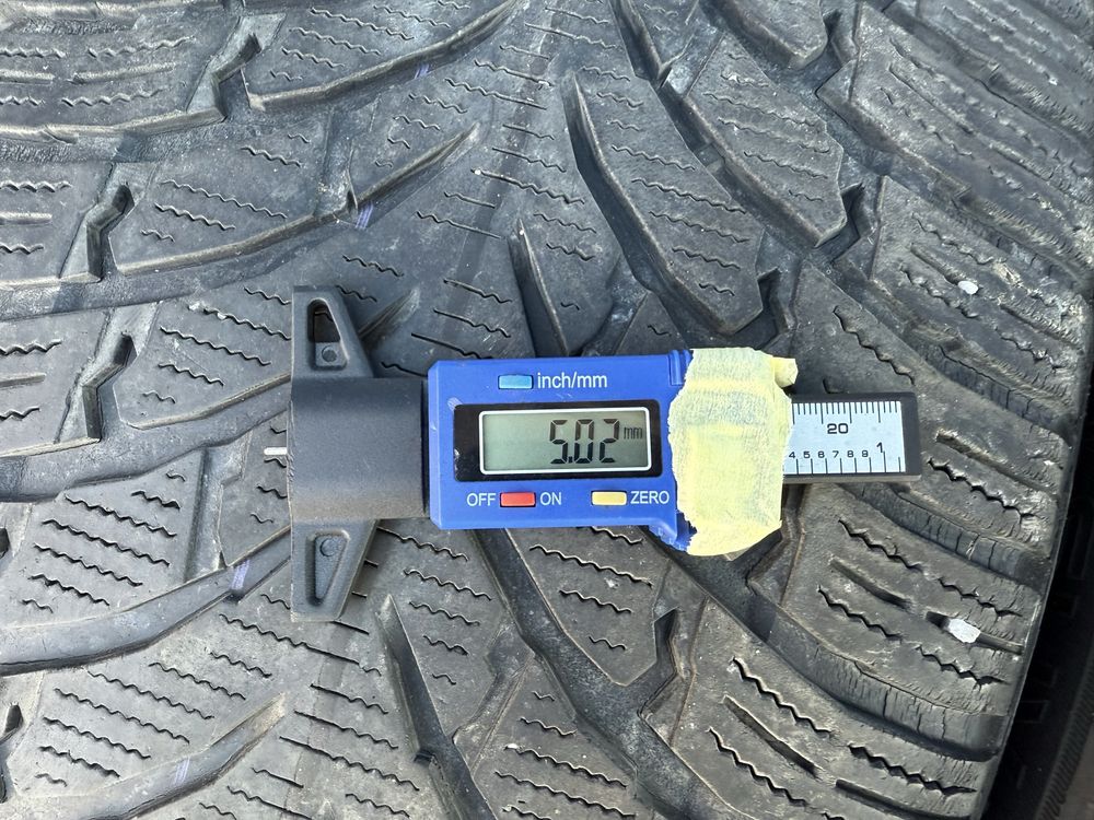Nokian 275/40 21 opony zimowe zima