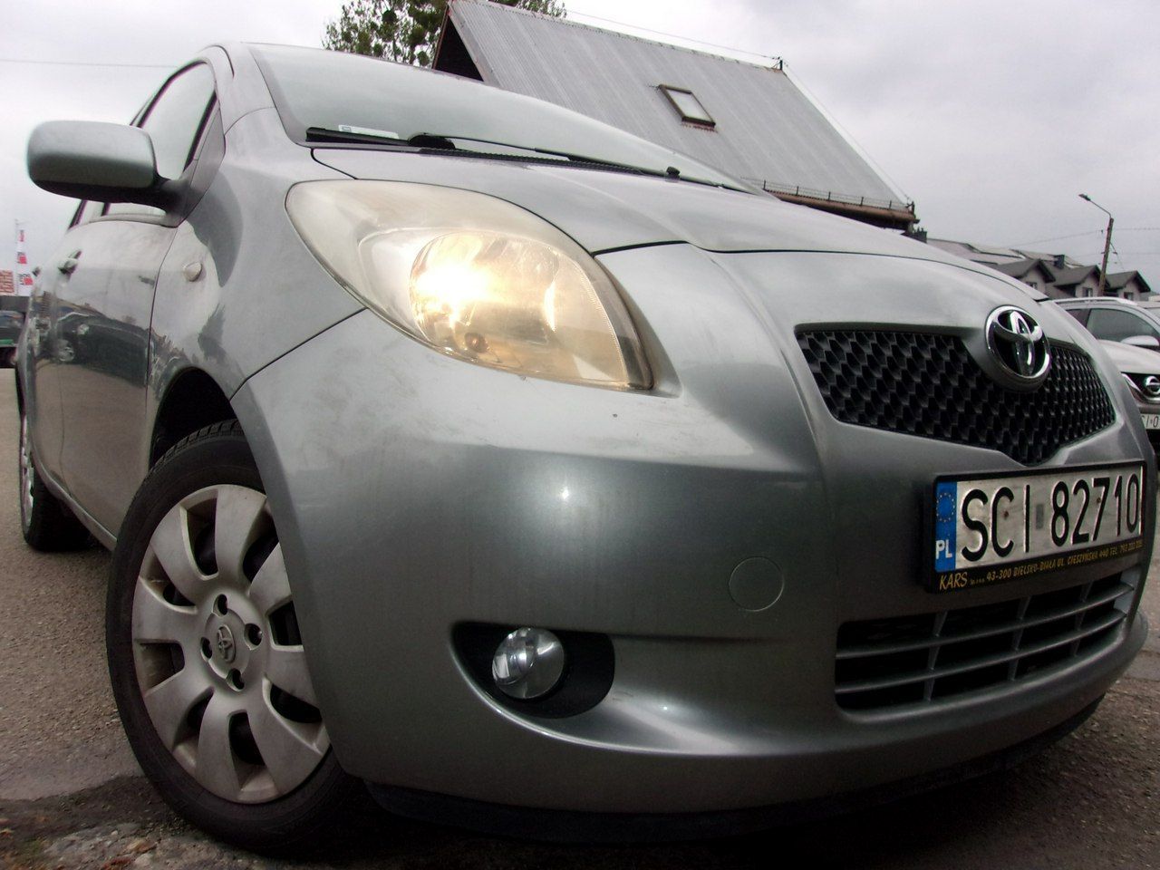 Toyota Yaris Klimatyzacja, ABS, Kierownica wielofunkcyjna, Ele szyby, Ele lusterka