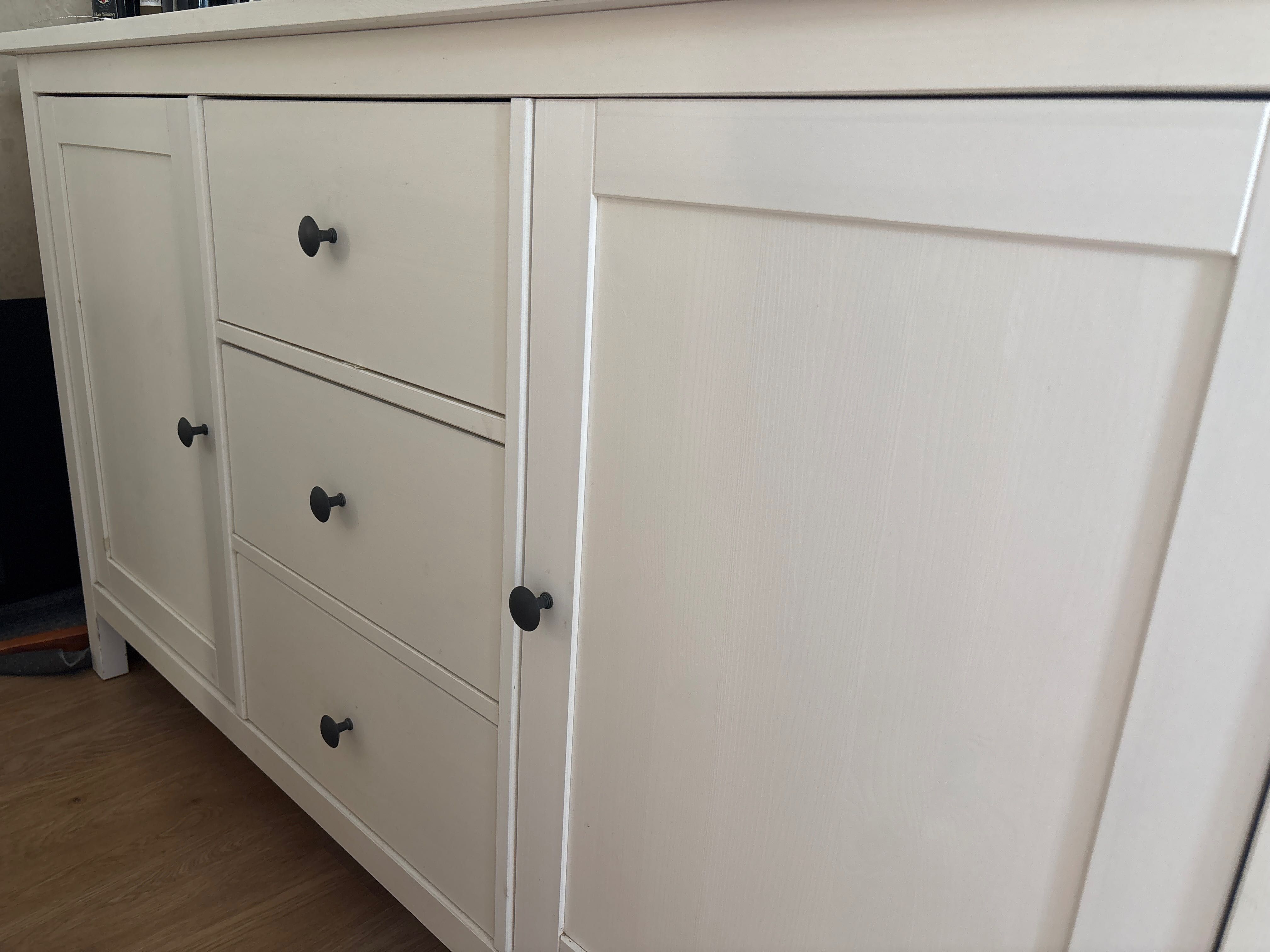 Aparador branco ikea