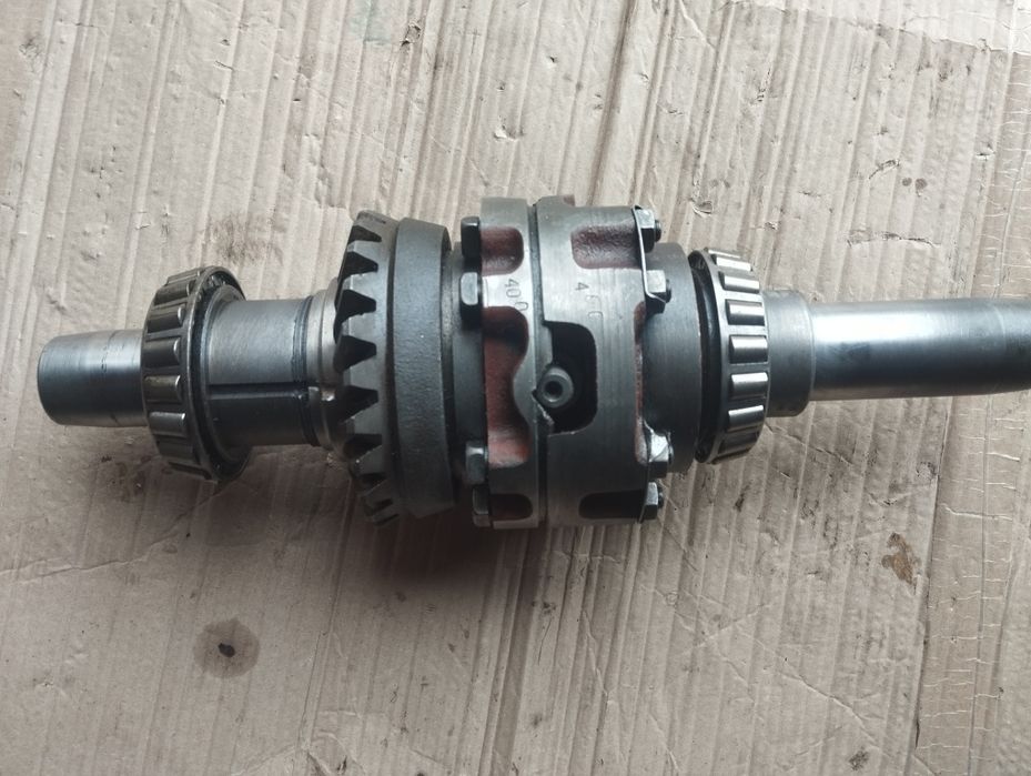 Продам передній  диференціал МТЗ .