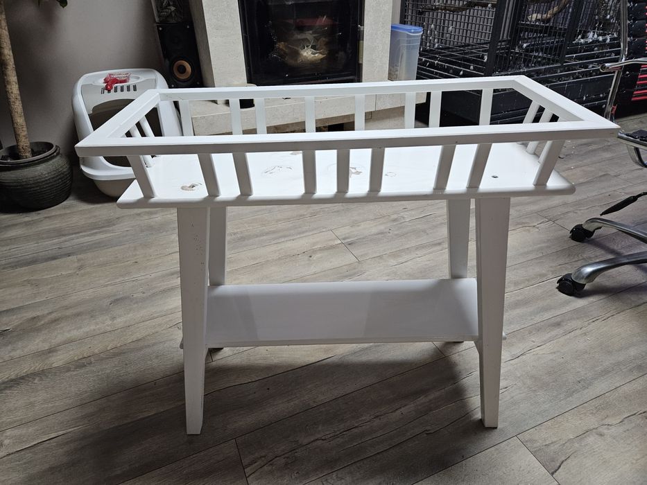 Mebel konsolka biała