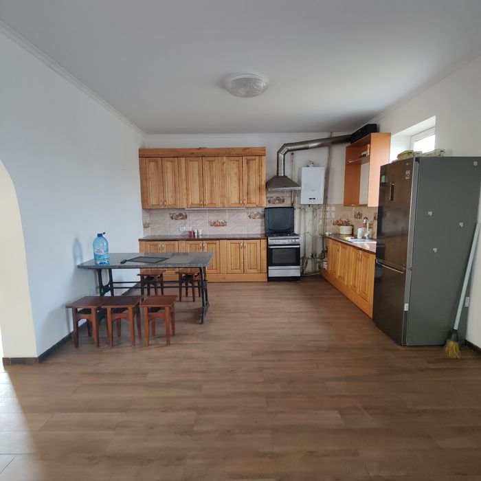 Будинок чекає вашу родину. Район Левада.