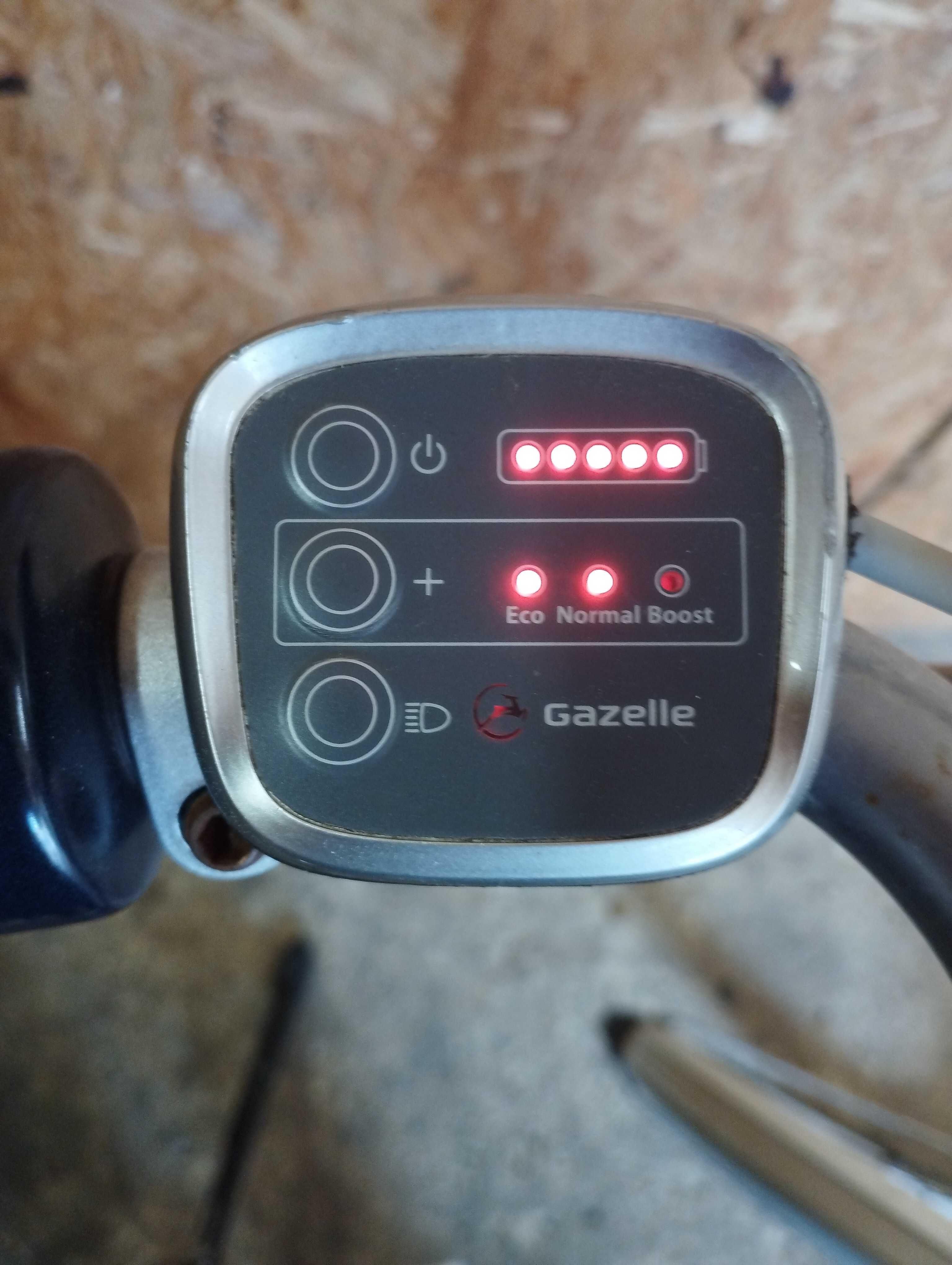 Display diodowy licznik sterowni Gazelle Innergy