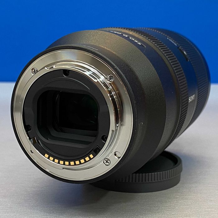 Sony E 70-350mm f/4.5-6.3 G OSS