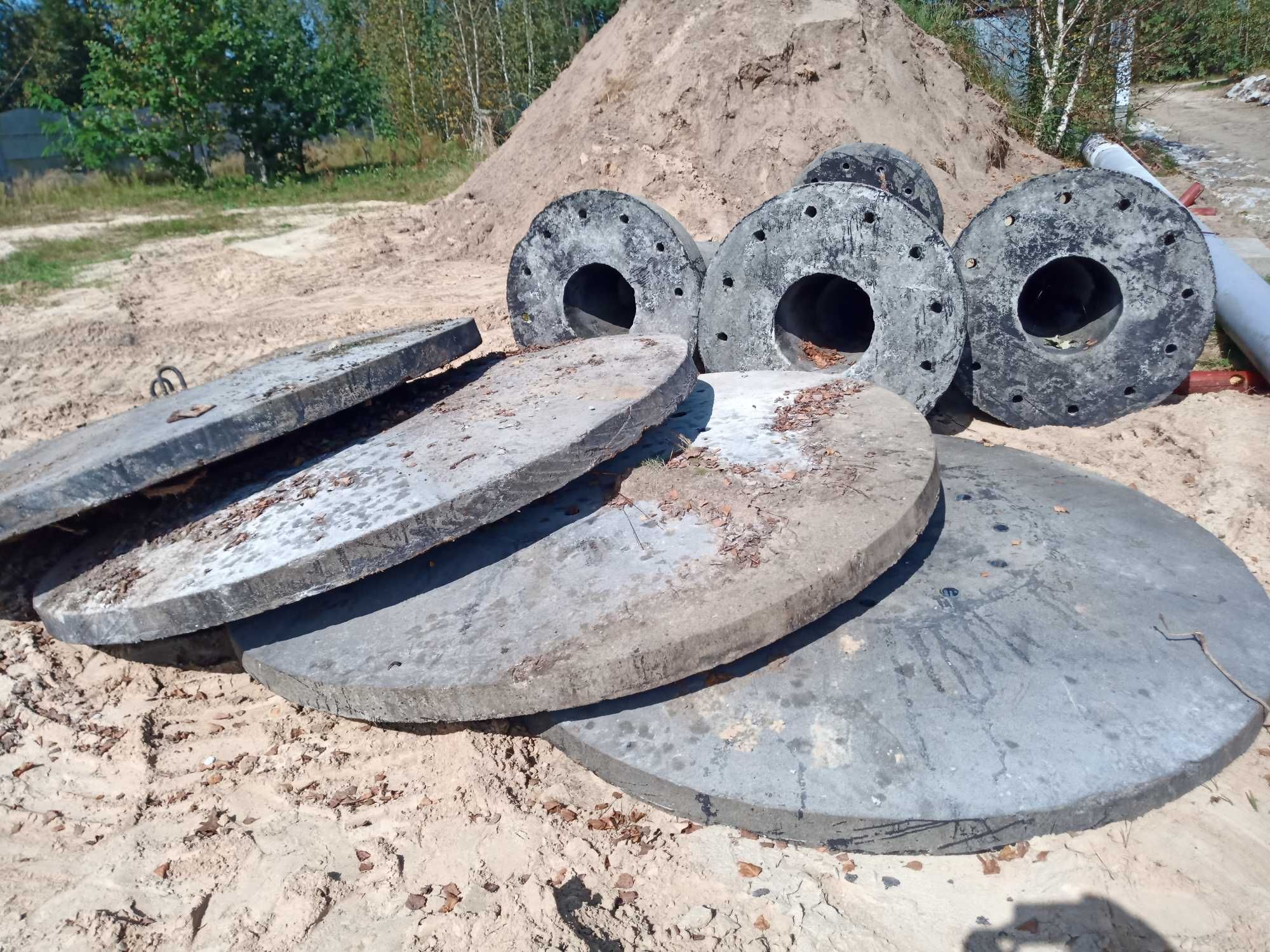 Stopa stopy, fundament słupa energetycznego, masztu