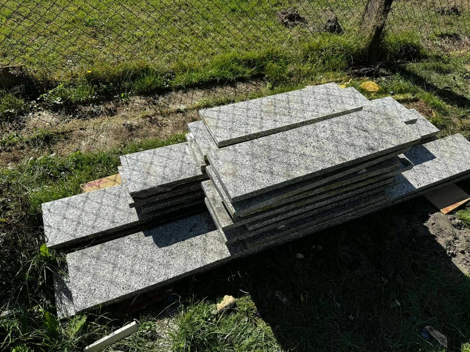 Parapety granitowe z demontażu