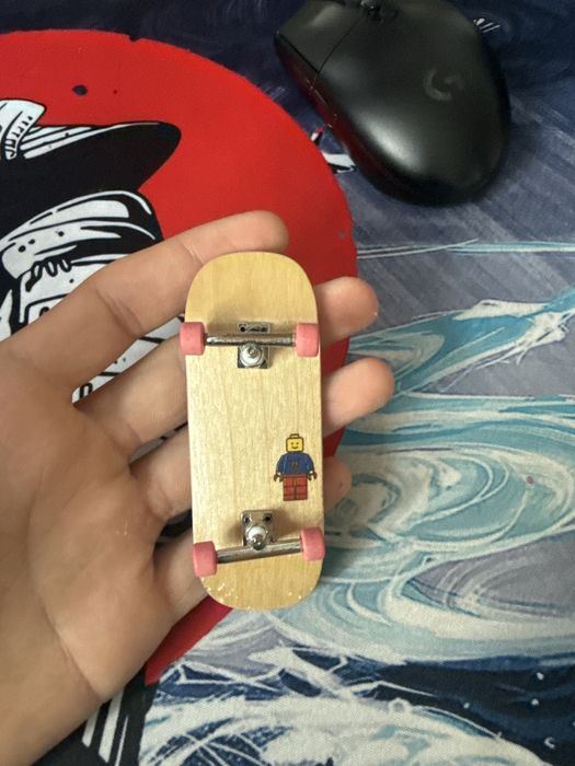 Продам фигуры для фингерборда, и сам фингерборд. Doh, Dk, Fingerboard