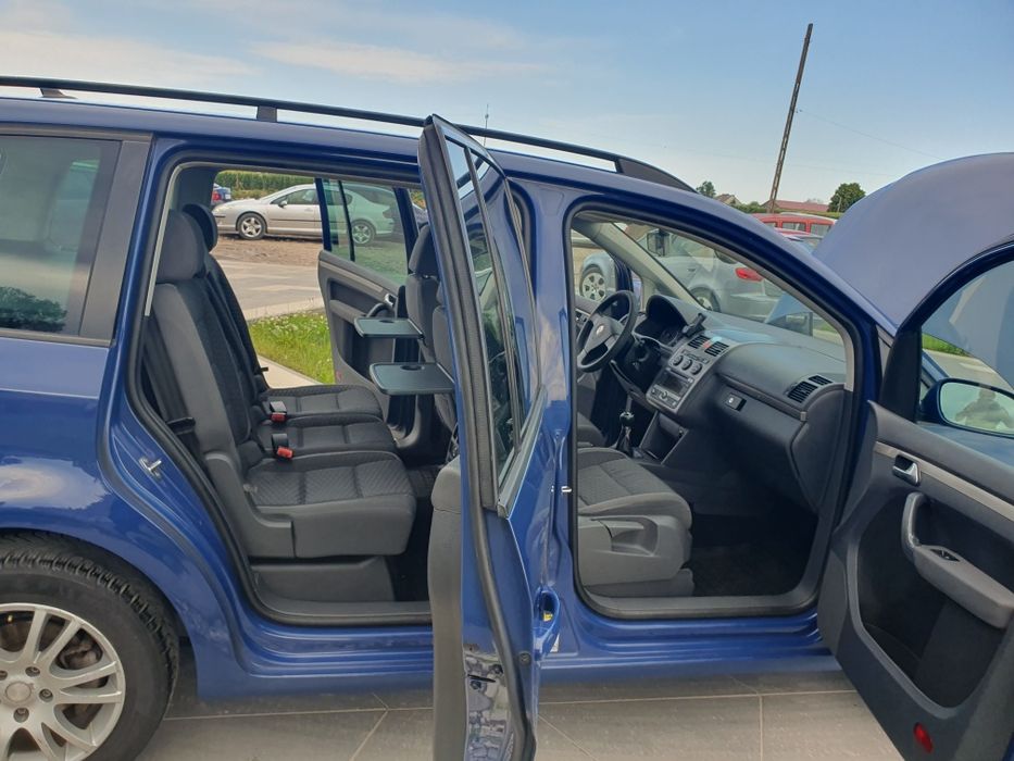VW TOURAN 2007r - Lift * * 2.0TDi 140KM * * TomCar 50 AUT w OFERCIE *
