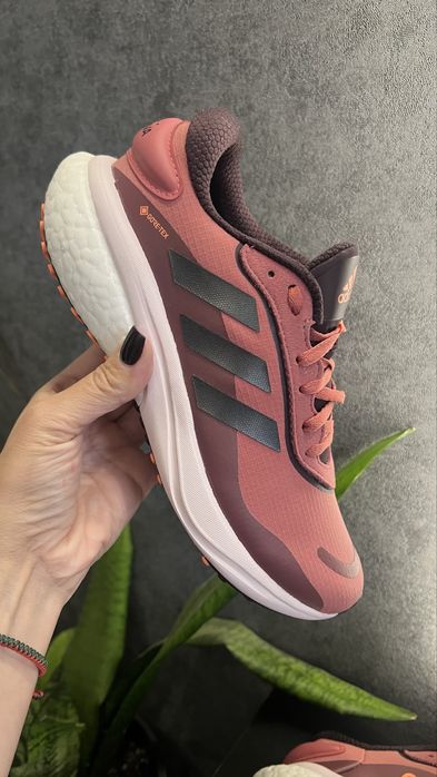 Термо Кросівки Adidas Supernova Gore-Tex 39 (25-25.5 см) оригінал