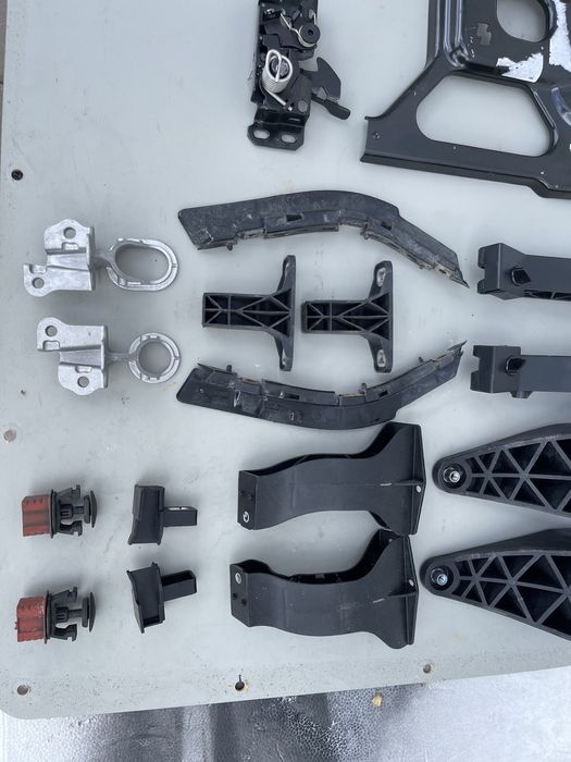 Кріплення направляюча крила бампера віто Mercedes Vito w447 V-Class