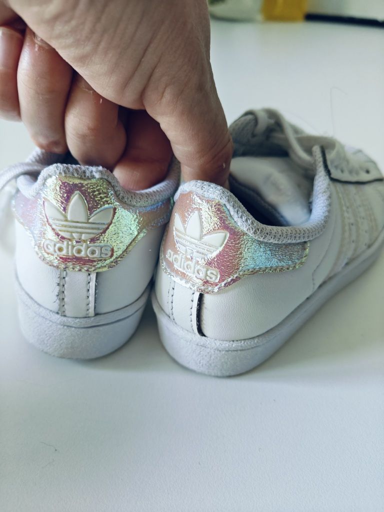 Superstar j.nowe 28 adidas