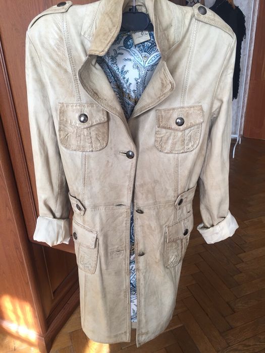 Шкіряне пальто куртка