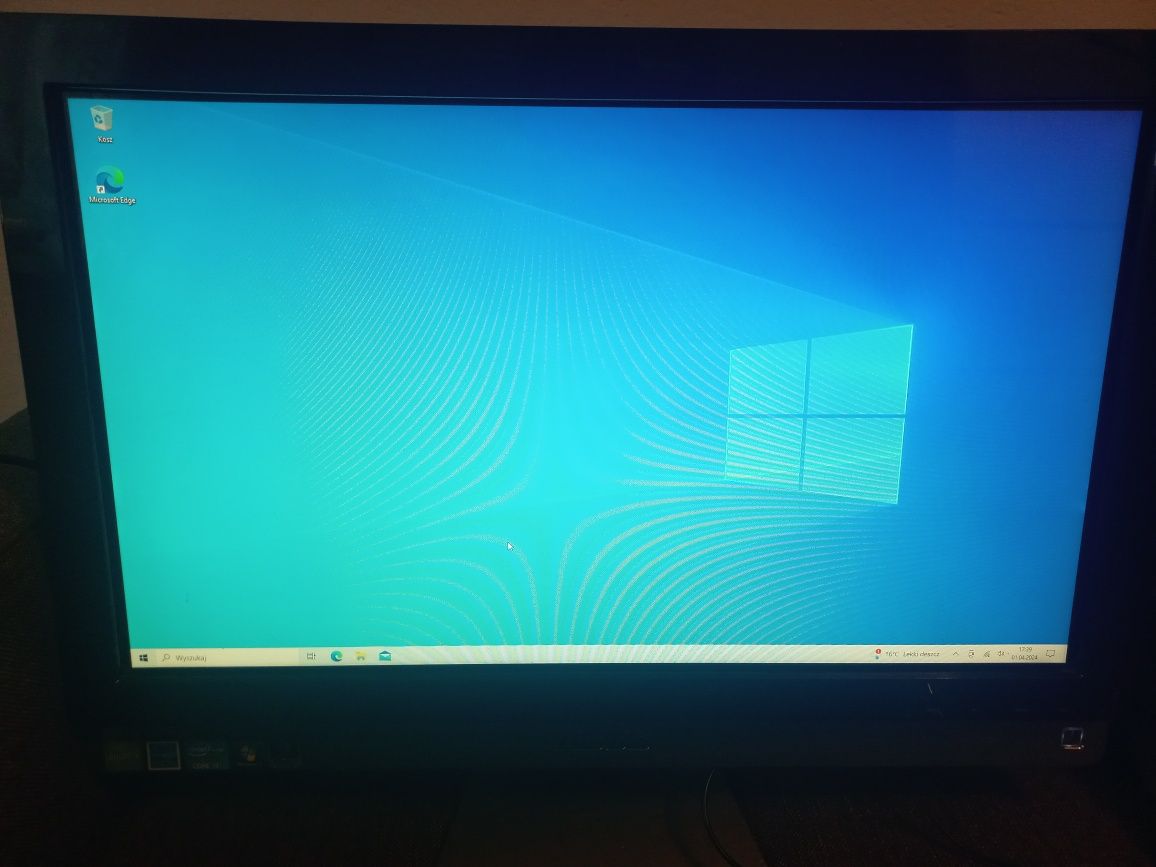 Komputer Asus 24" Windows 10 16Gb Ram